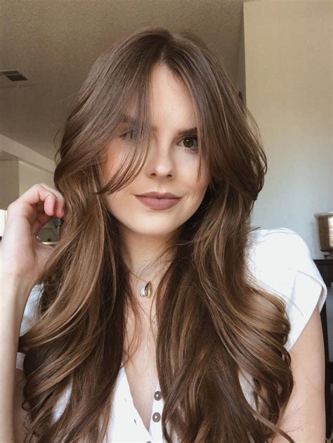 Stunning Hairstyles With Layers And Curtain Bangs For Long Hair