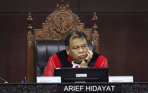 hakim arief hidayat