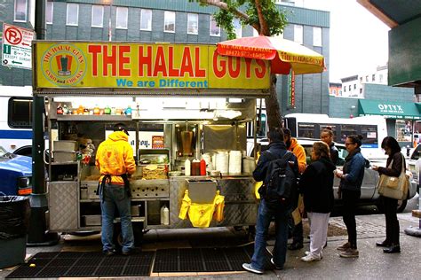 halal food in new york times square