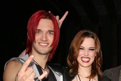 halestorm nude lzzy
