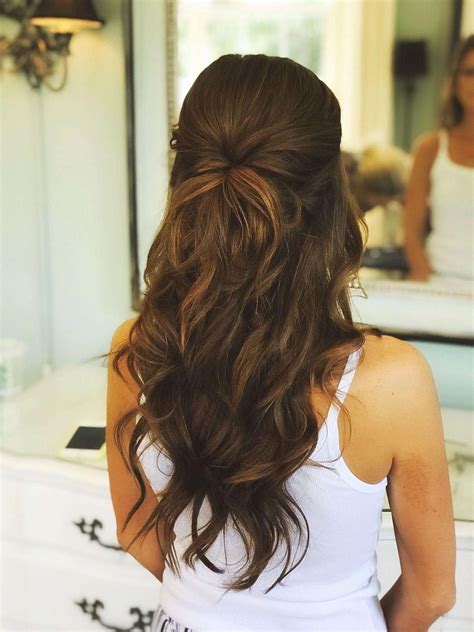 Perfect Half Up Half Down Curly Hair Wedding For Bridesmaids