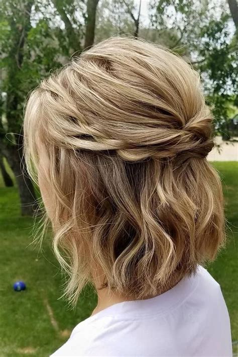 Unique Half Up Half Down Wedding Hairstyles For Short Hair Hairstyles Inspiration