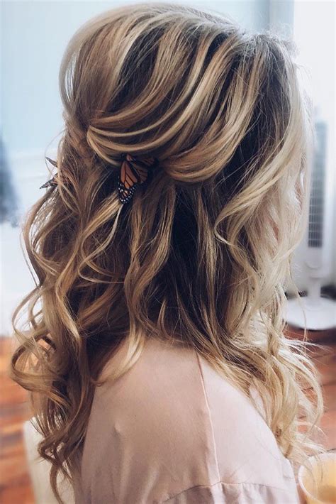  79 Popular Half Updo Wedding Guest Hairstyles With Simple Style