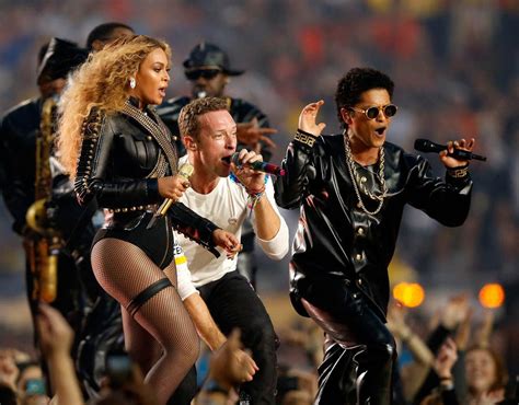 halftime show with bruno mars and beyonce