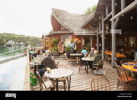 Halibut Cove Dining