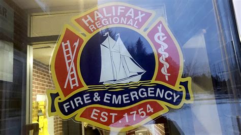 Halifax Region Fire and Emergency Service Engine 59 06391E 2006
