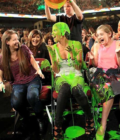 halle berry slime picture
