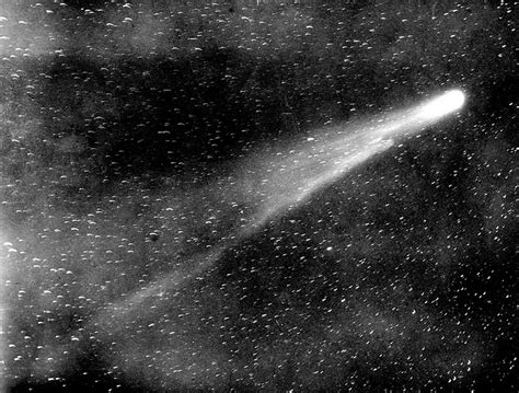 halley's comet in 1910