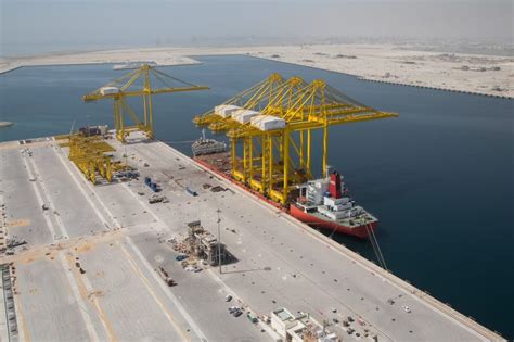 hamad port in which country
