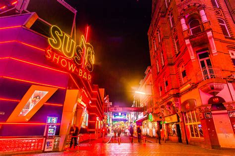 hamburg st pauli reeperbahn