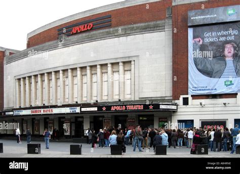 Hammersmith Apollo Entrance