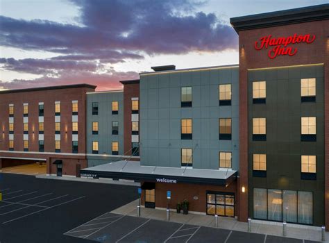 hampton inn chelsea ma phone number