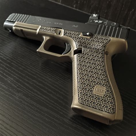 Handgun Laser Stippling