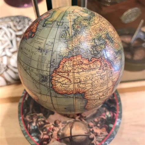 Handheld Globe