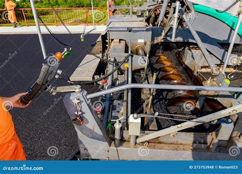 Handlebars And Operator