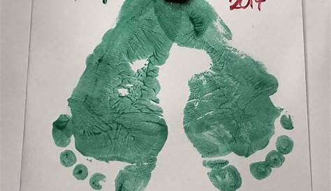 Handmade Footprint Christmas Cards Art DIY Mistletoes Craft For Baby Keepsake