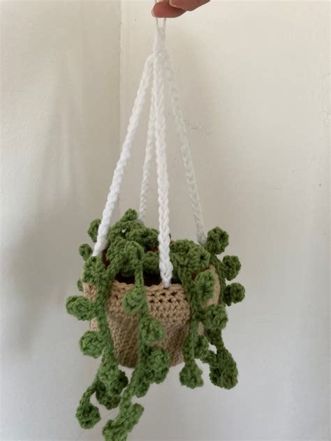 20 Free Crochet Plant Hanger Patterns To Show Off Your Plants DIY to Make