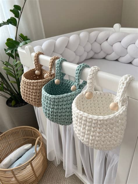 Hanging Bed Basket