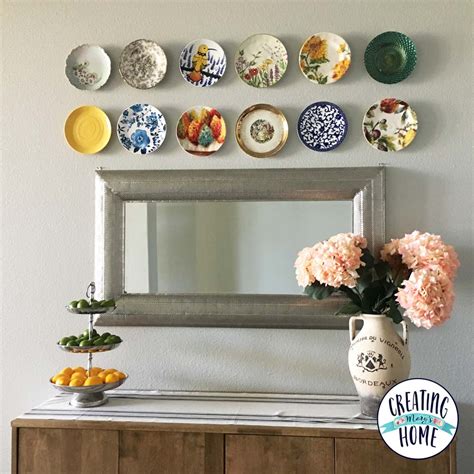 hanging plates on wall to decorate