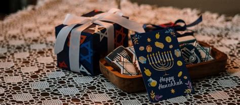 Hanukkah Gift Rules