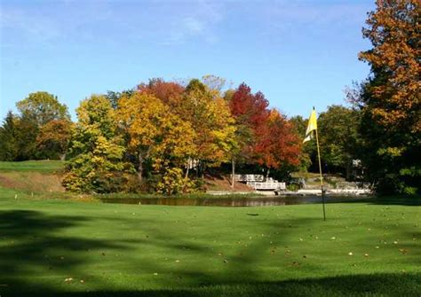 harbour trees golf club