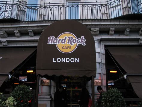 hard rock cafe london phone number