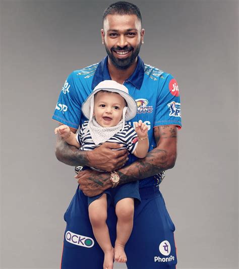 hardik pandya age and height