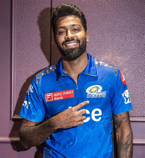 hardik pandya jersey number in ipl