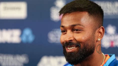 hardik pandya net worth 2005