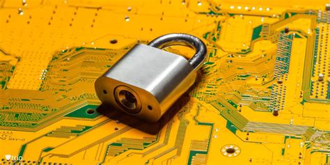 Unbreakable Data Protection: Hardware Encryption vs Software Encryption