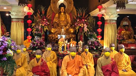 hari raya agama buddha