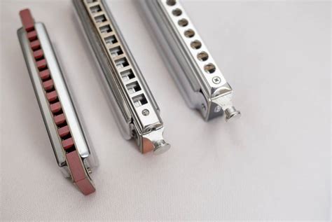 Harmonica With Button