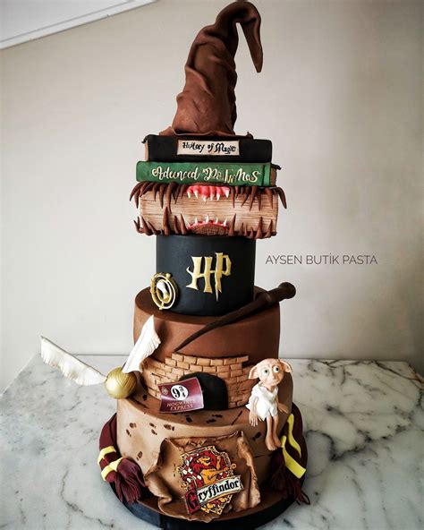 Harry Potter Cake Sorting Hat