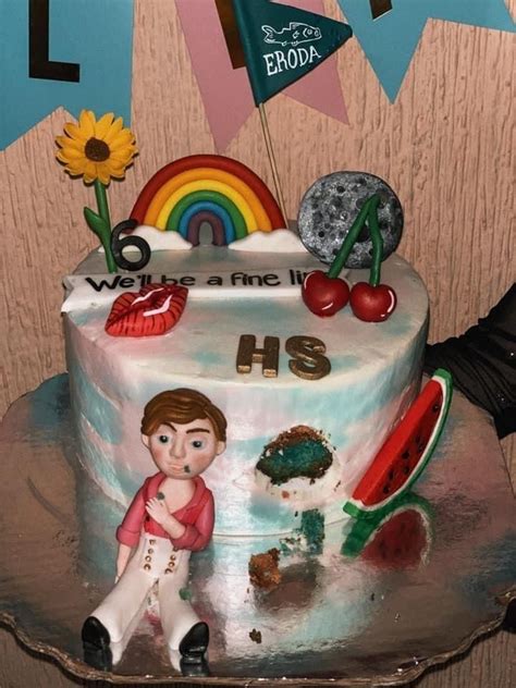 harry styles cake decorations