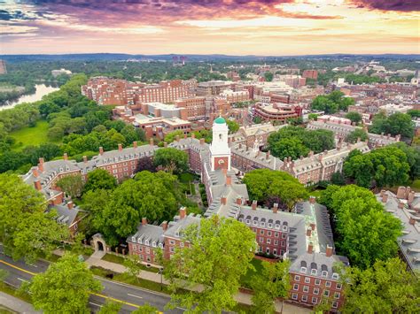 Take A Harvard Campus Tour on Your Visit to Boston