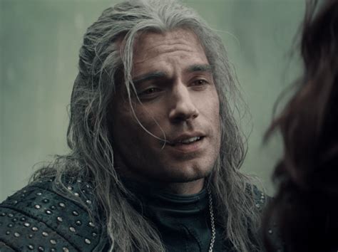 has henry cavill left the witcher