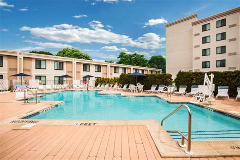 hasbrouck heights nj pool