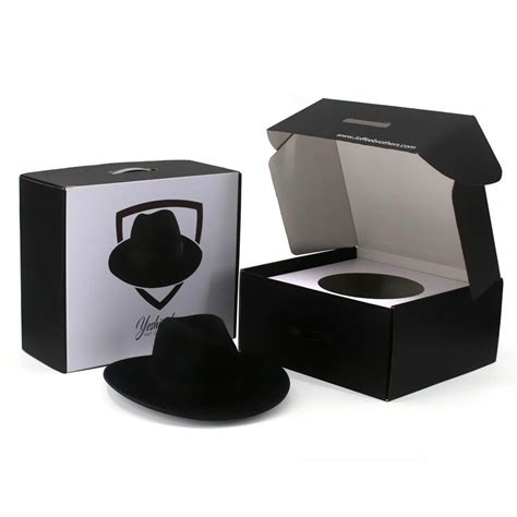 Hat Box With Insert