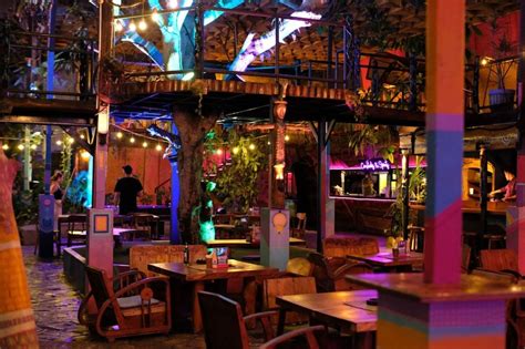 hatch bar titty booby 1