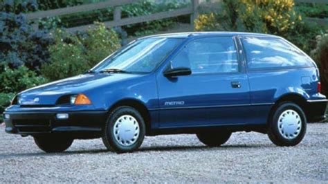 Hatchback Geo Metro