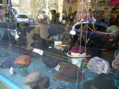 Incredible Hats Edinburgh Grassmarket 2023