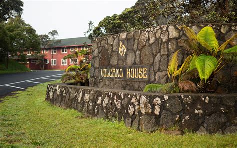 hawaii volcano house hotel