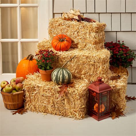 Hay Bale Fall Display
