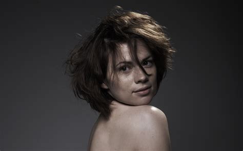 hayley atwell topless