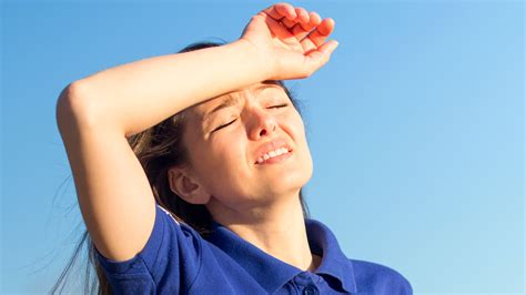 head feels hot inside