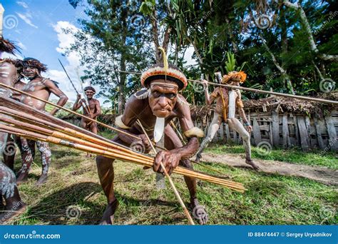 Head Hunting Papua New Guinea