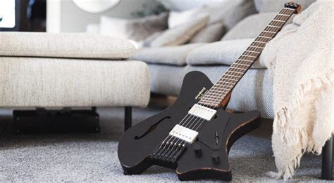 headless guitar brands