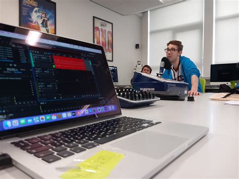 Headliners Journalism