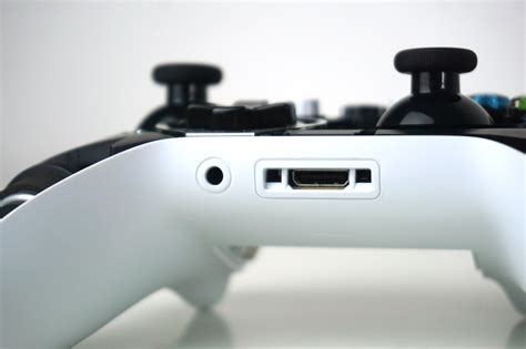 Headphone Jack Stuck In Xbox Controller