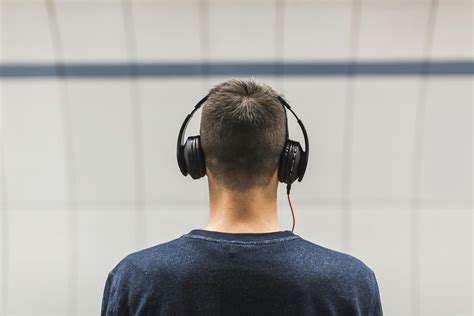 headphones around back of head